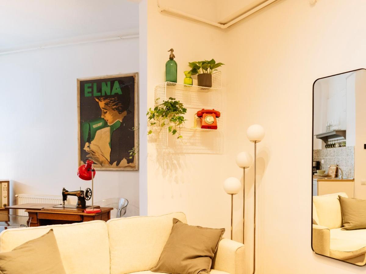 Lovely Vintage Double Studio In City Center Bukurešť Exteriér fotografie