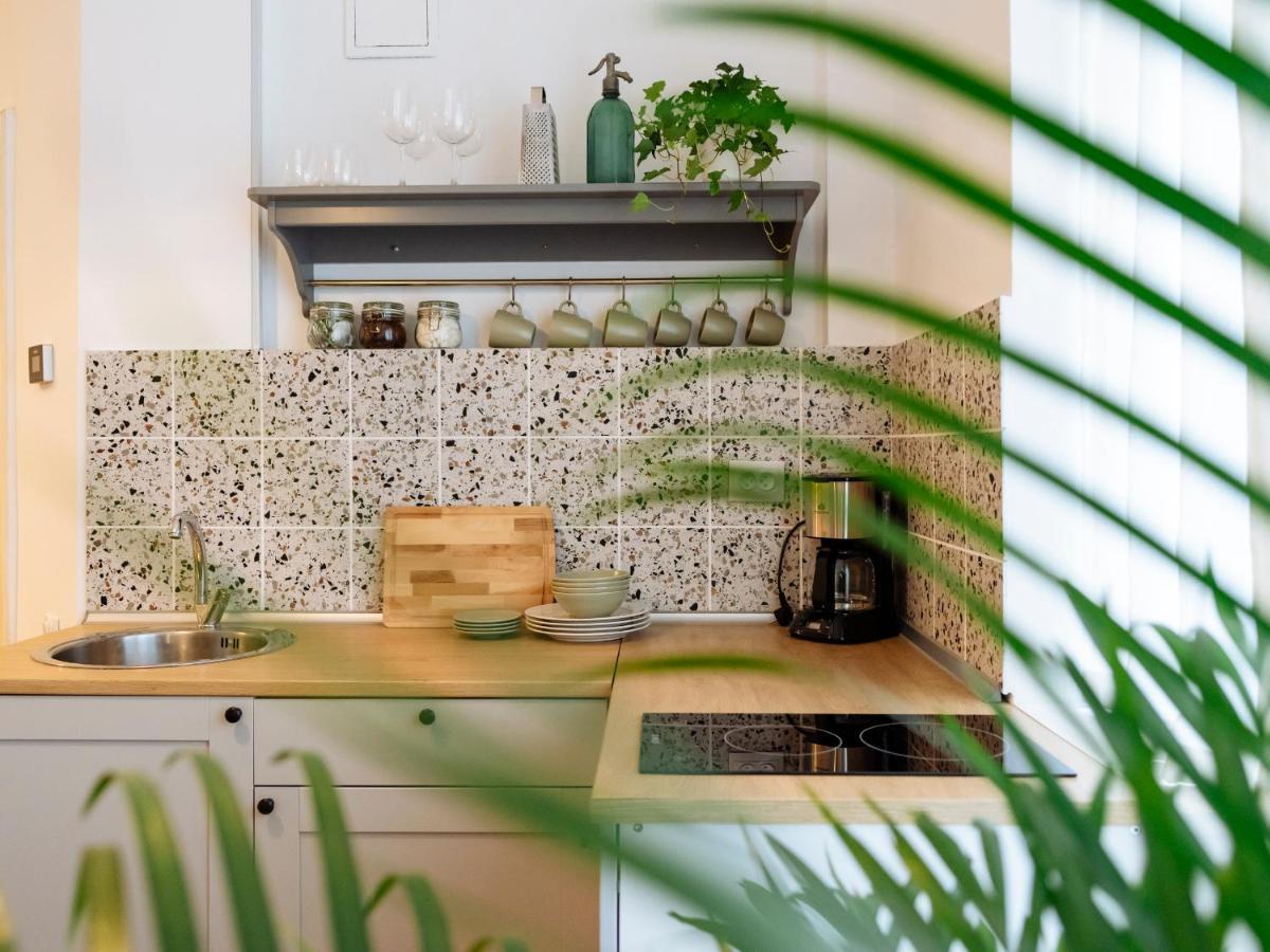 Lovely Vintage Double Studio In City Center Bukurešť Exteriér fotografie