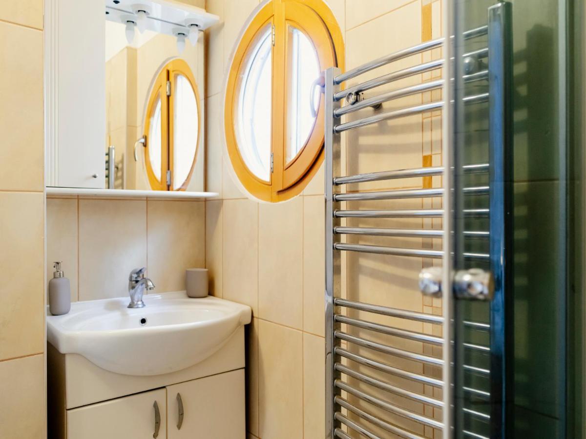 Lovely Vintage Double Studio In City Center Bukurešť Exteriér fotografie